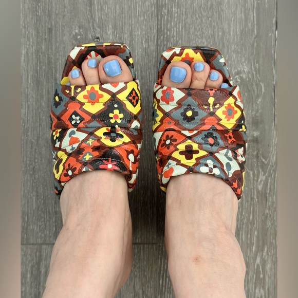 Circus by Sam Edelman Colorful Patterned block heeled sandals - Picture 6 of 8